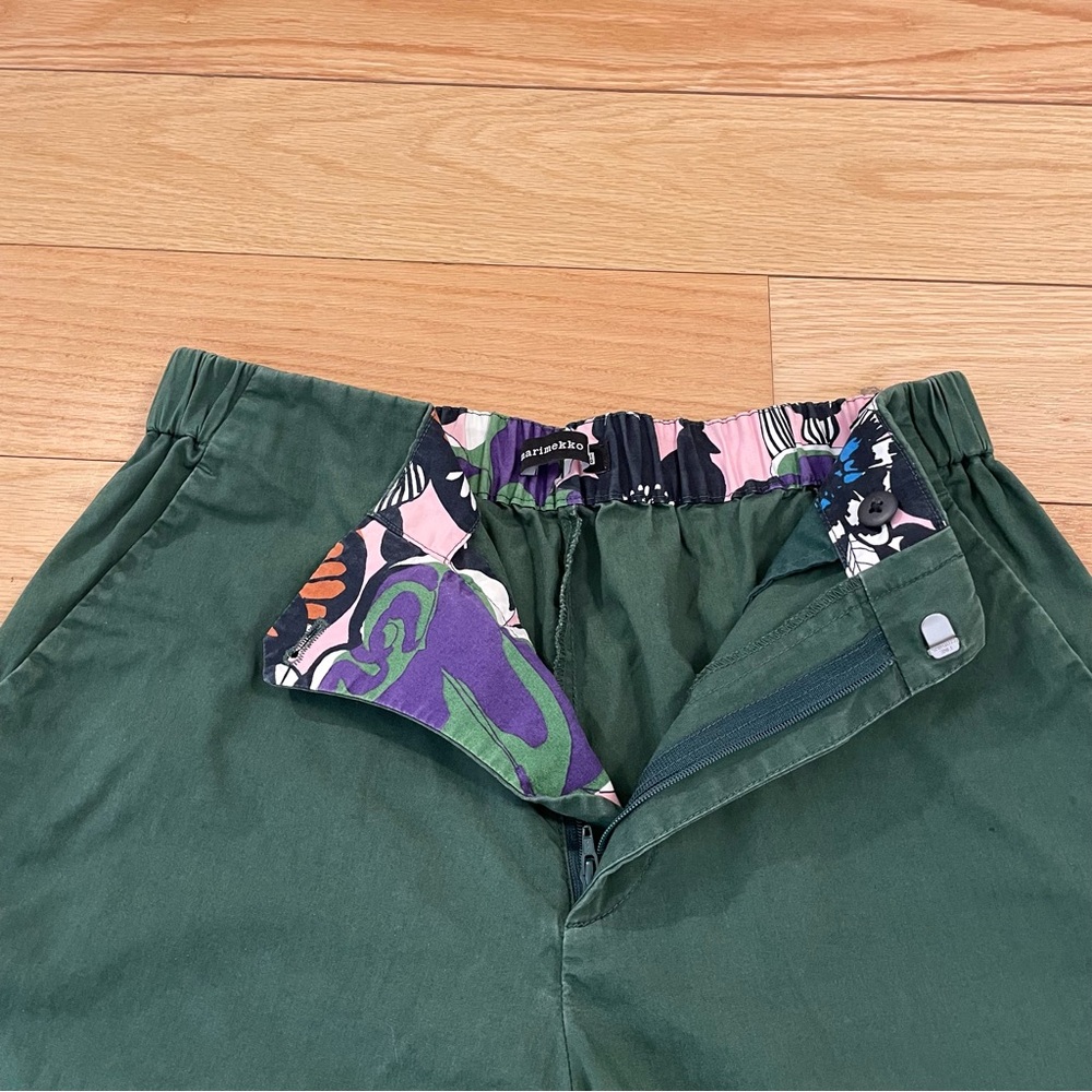 Marimekko x Uniqlo wide leg pants w/ patterned cuffs - Picture 6 of 8